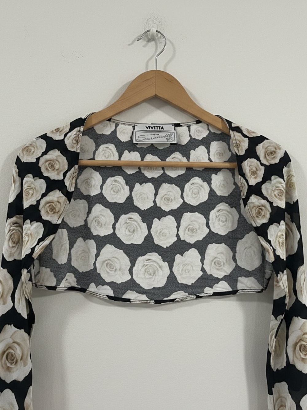 VETTA Black Crop Bolero with Cream Rose Print